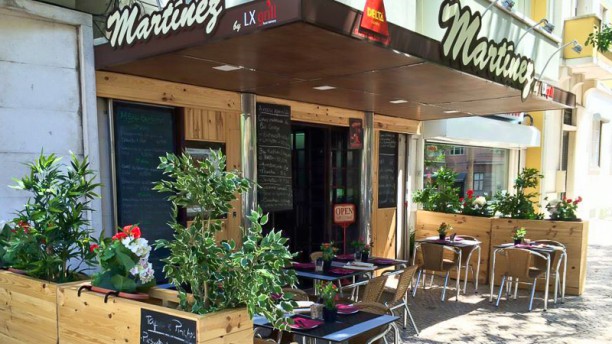 Martinez by Lx grill