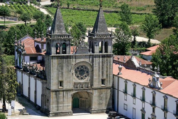 Os 10 melhores pontos turisticos para conhecer e visitar em Monumentos no Porto
