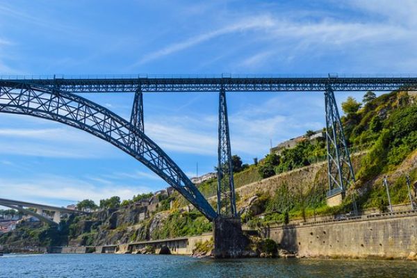 Os 8 melhores pontos turisticos e passeios em Monumentos no Porto